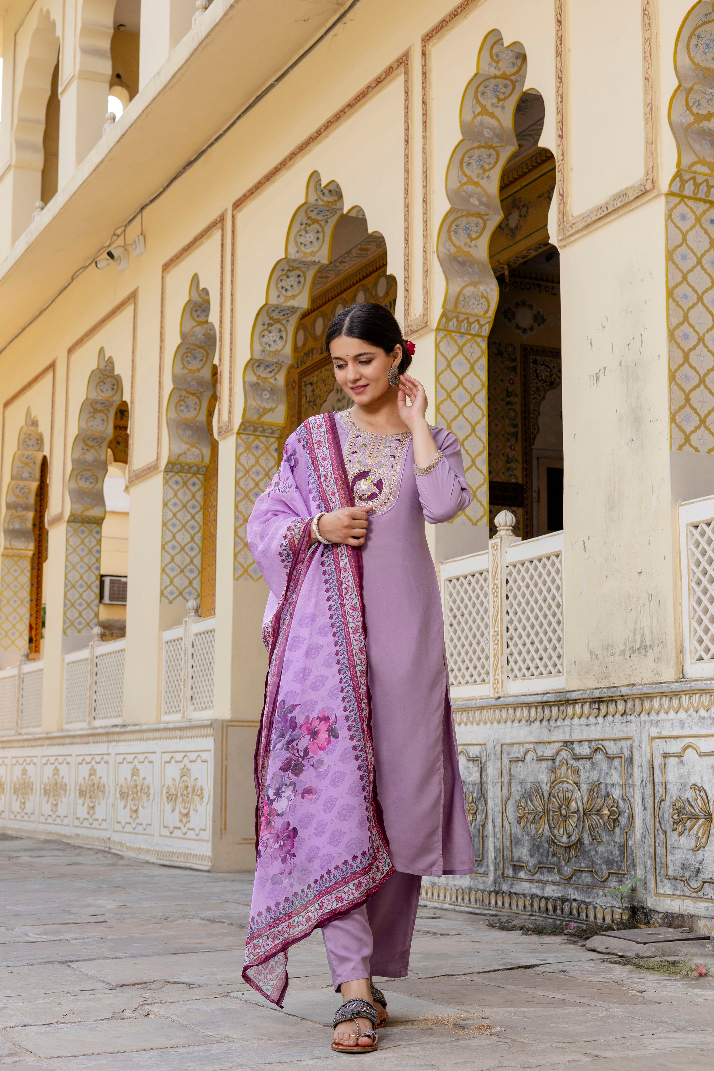Lavender Heritage Embroidered Suit Set 🌸