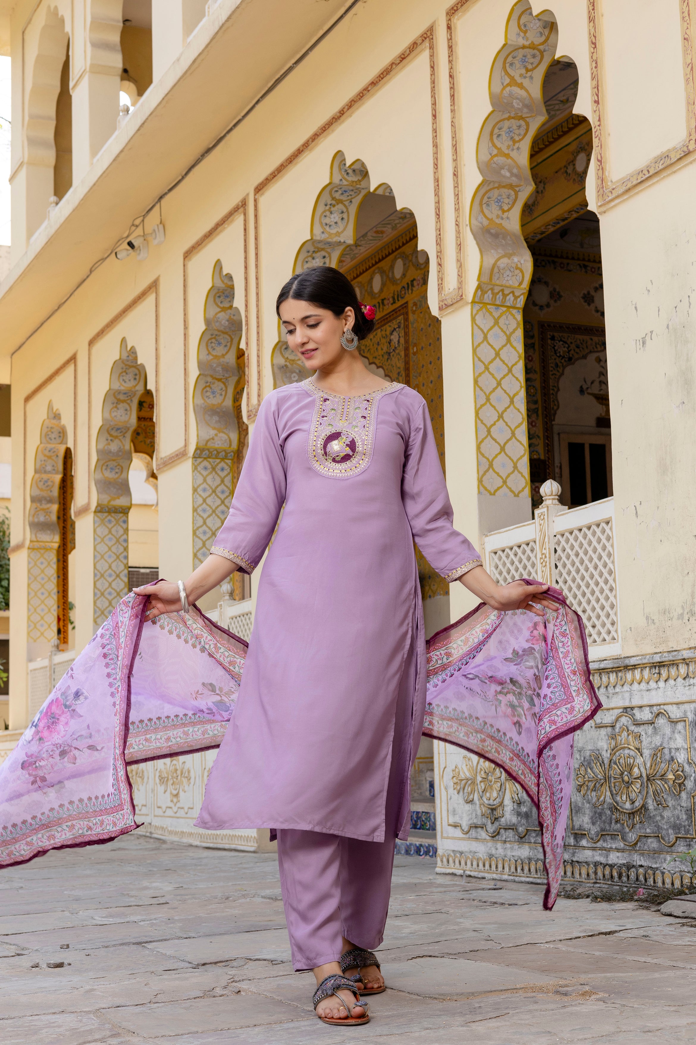 Lavender Heritage Embroidered Suit Set 🌸