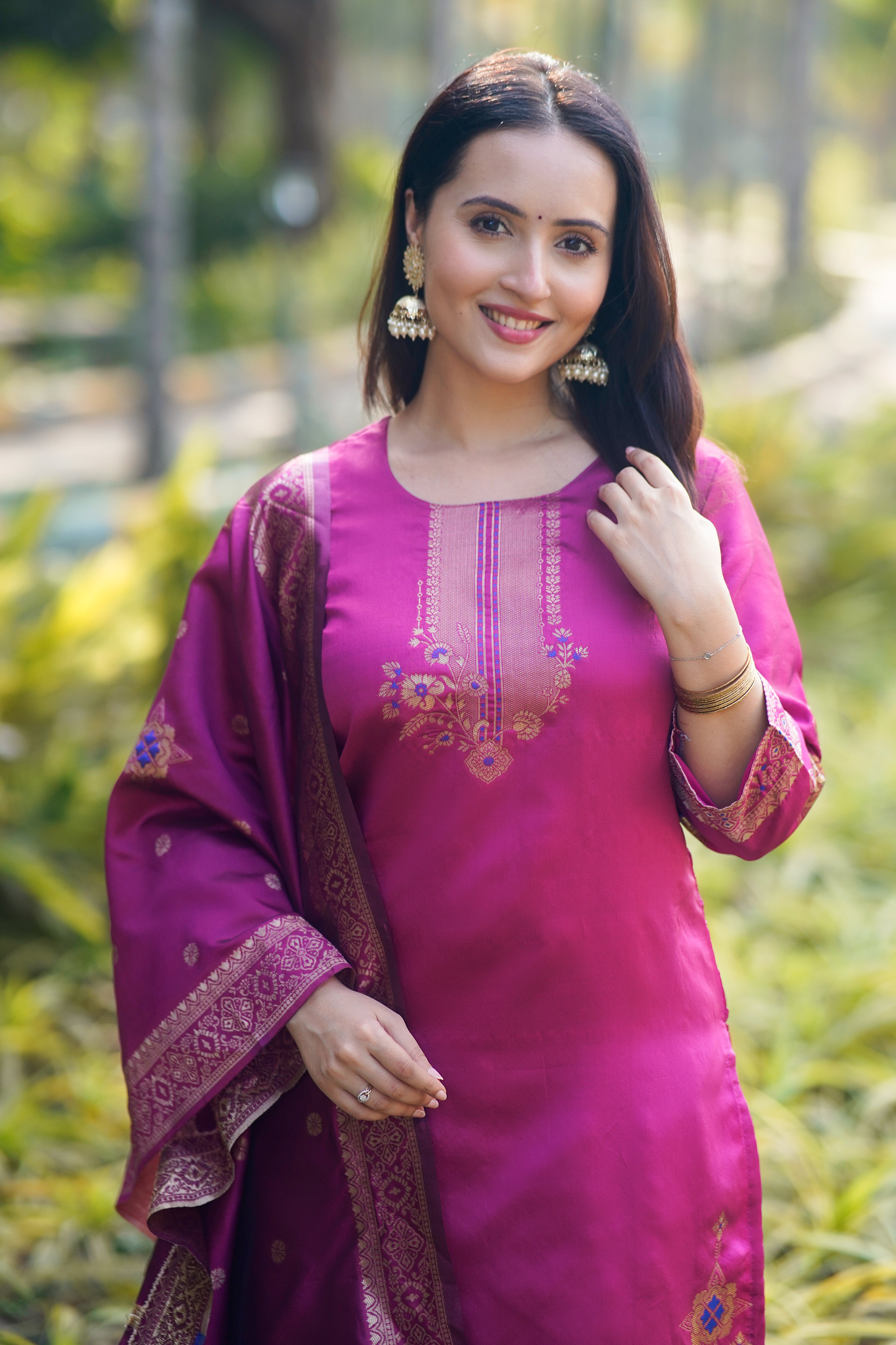 Royal Magenta Silk Kurta Set with Brocade Dupatta 🌺