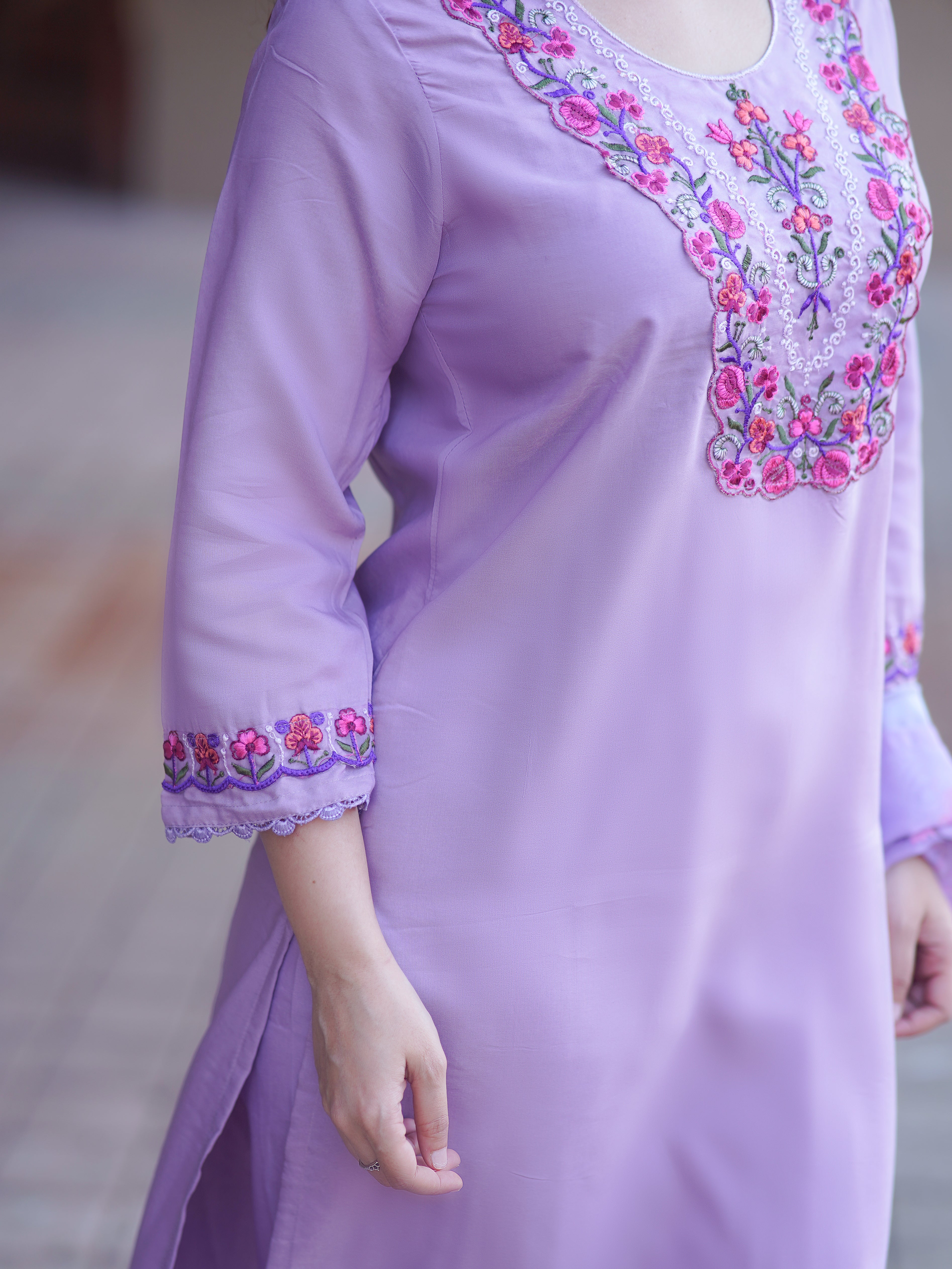 Lavender Bloom Embroidered Cotton Set 💮