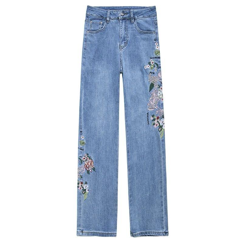 Floral Embroidered Denim Jeans – Elegant & Trendy